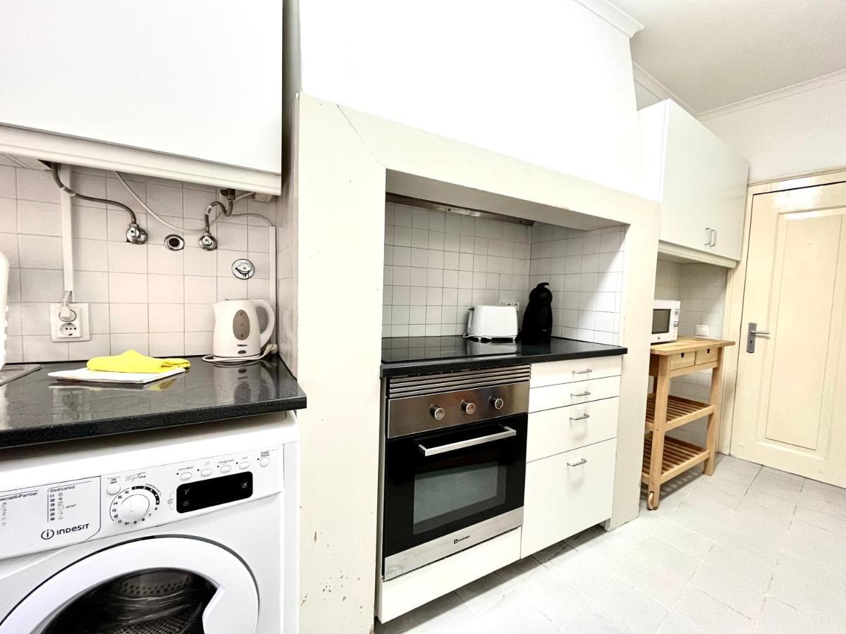 Apartments Center Castelo De Sao Jorge Lisboa Dış mekan fotoğraf